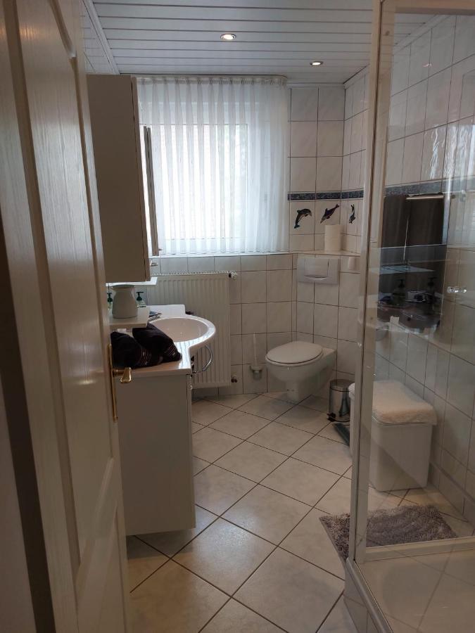Ferienwohnung Leni Erstes Og Inkl Balkon Gartenblick Kostenfreier Parkplatz Stadtnah Aber Ruhig Gelegen Meppen Exterior foto
